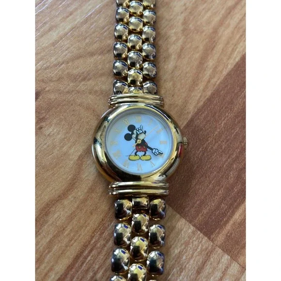 Rare Disney Vintage Collector‎Mickey Mouse Watch